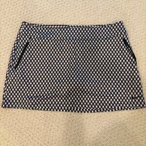 Women's Nike Golf Skort - size XL